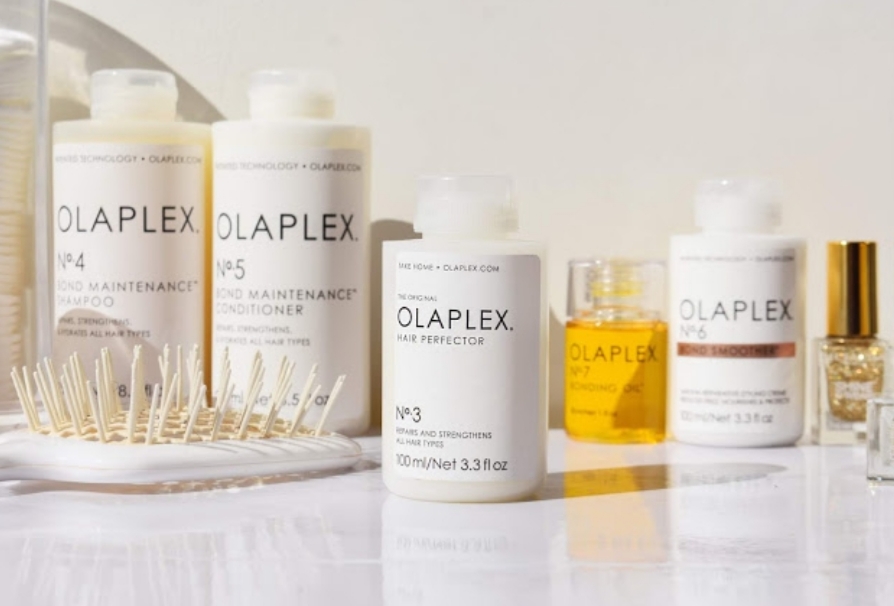 Olaplex, l'unico in grado di ricostruire i ponti disolfuro dei capelli ! Dona una straordinaria forza rigenerante